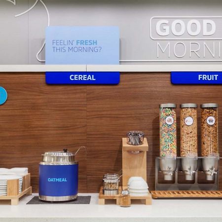Holiday Inn Express And Suites Schulenburg By Ihg Ngoại thất bức ảnh