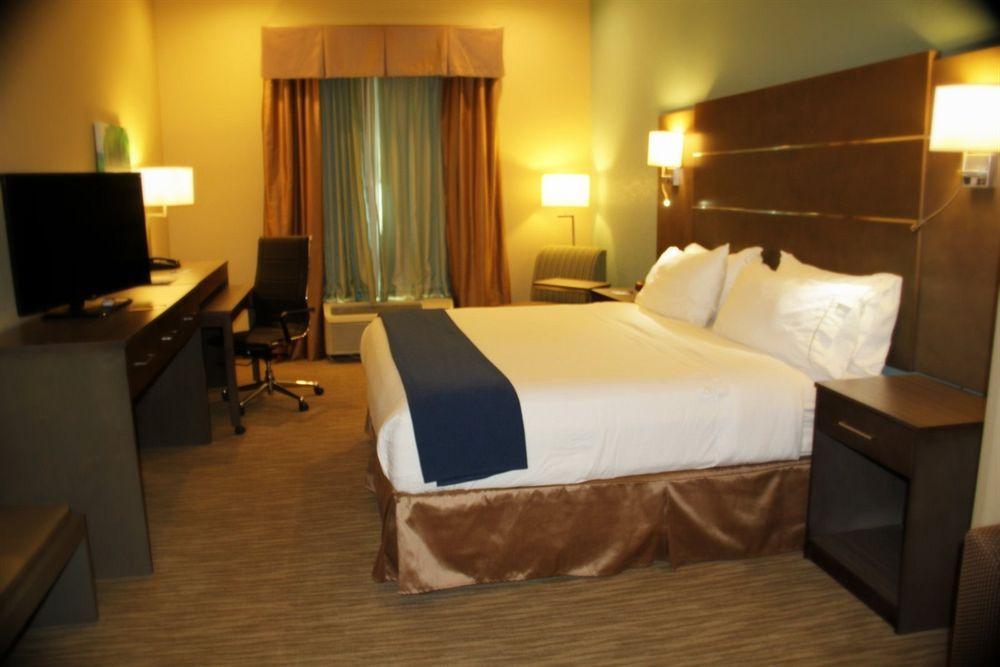 Holiday Inn Express And Suites Schulenburg By Ihg Ngoại thất bức ảnh